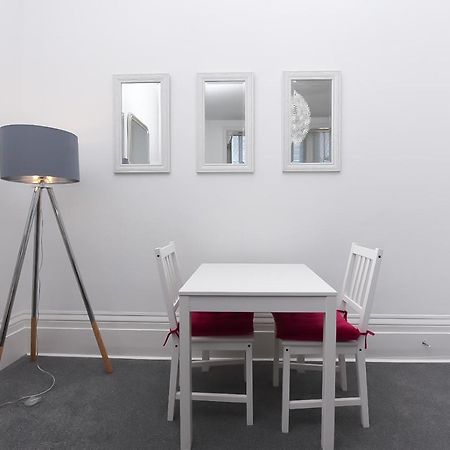 Apartamento Fantastic Sea View, 1 Bed Sleeps 2 Broadstairs Exterior foto